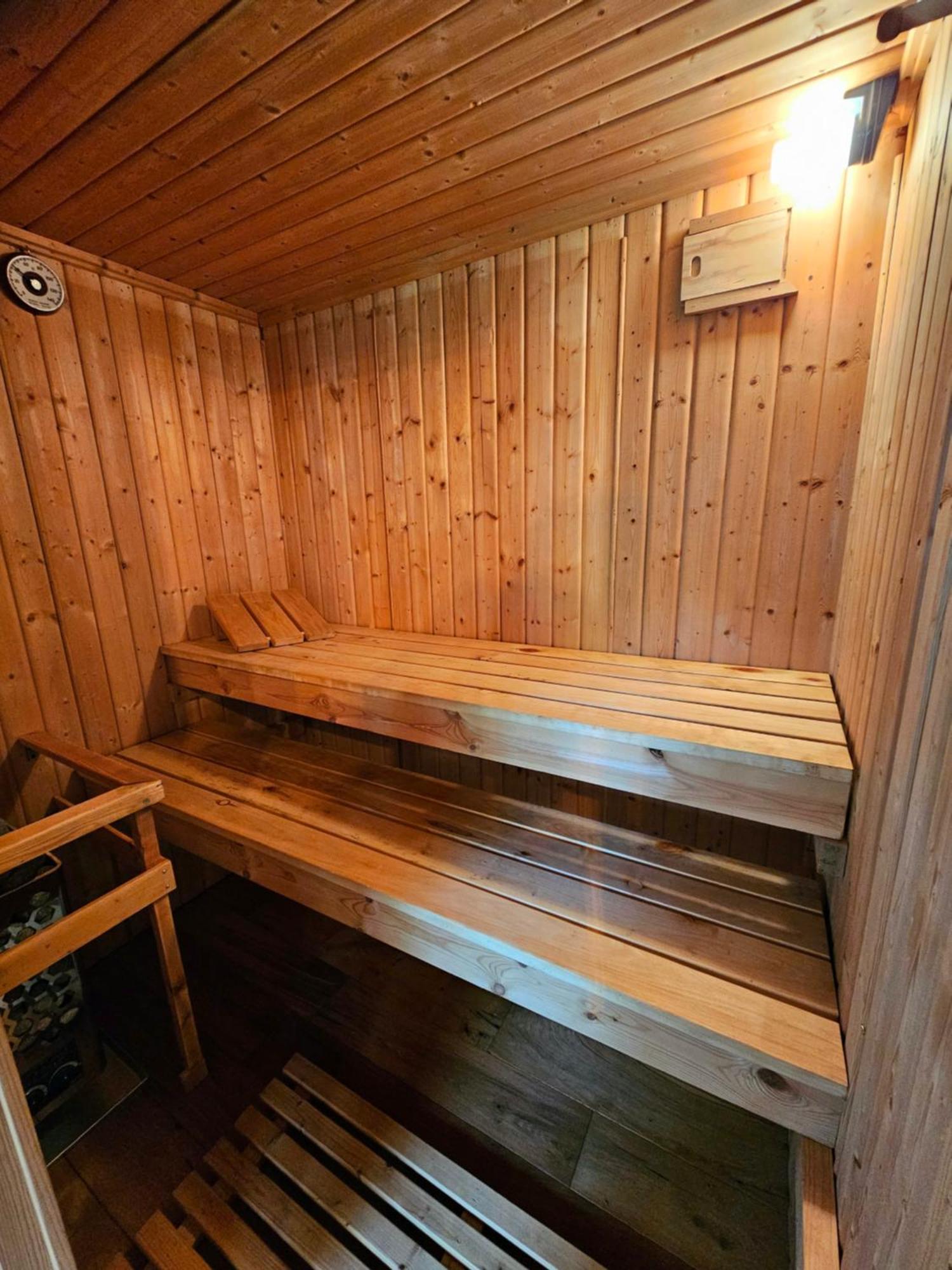 Luxury Self Catering With Cosy Cabin & Sauna In โคล์เชสเตอร์ ภายนอก รูปภาพ